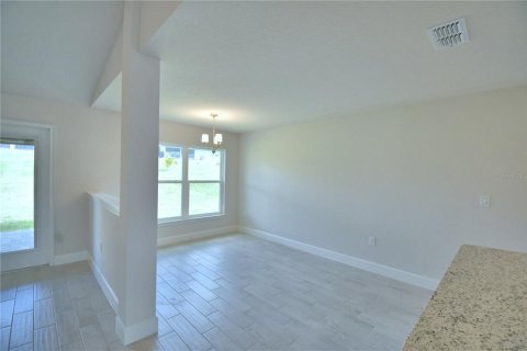 House in Auburndale, Florida 4 bedrooms, 278.71 sq.m. № 1894391 - photo 23