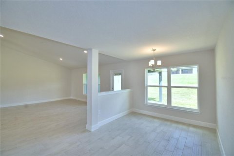 House in Auburndale, Florida 4 bedrooms, 278.71 sq.m. № 1894391 - photo 24