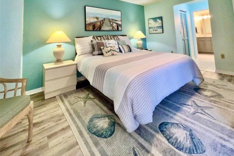 Condo in Bradenton, Florida, 2 bedrooms  № 2096271 - photo 8