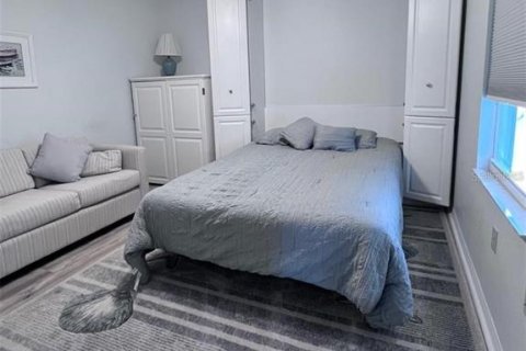 Condo in Bradenton, Florida, 2 bedrooms  № 2096271 - photo 11
