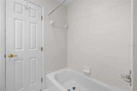 Touwnhouse à vendre à Ocala, Floride: 3 chambres, 181.44 m2 № 2120741 - photo 11