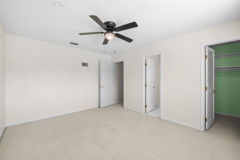 Touwnhouse à vendre à Ocala, Floride: 3 chambres, 181.44 m2 № 2120741 - photo 8