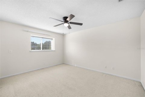 Touwnhouse à vendre à Ocala, Floride: 3 chambres, 181.44 m2 № 2120741 - photo 7