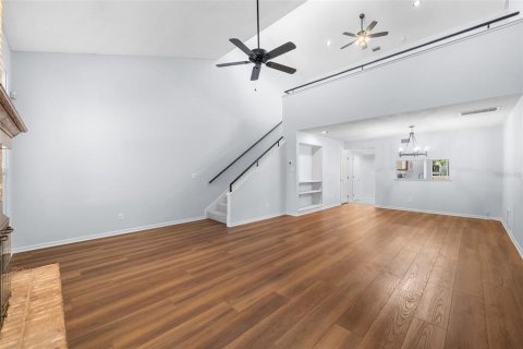 Touwnhouse à vendre à Ocala, Floride: 3 chambres, 181.44 m2 № 2120741 - photo 19