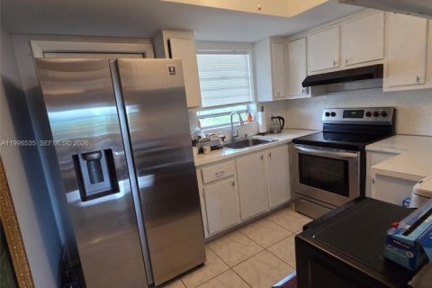 Copropriété à vendre à Boynton Beach, Floride: 1 chambre, 94.95 m2 № 2060441 - photo 3