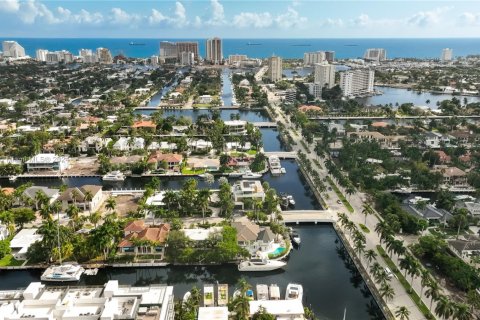 Terreno en venta en Fort Lauderdale, Florida № 963928 - foto 1