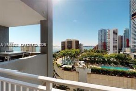 Copropriété à vendre à Miami, Floride: 2 chambres, 86.4 m2 № 2002170 - photo 15