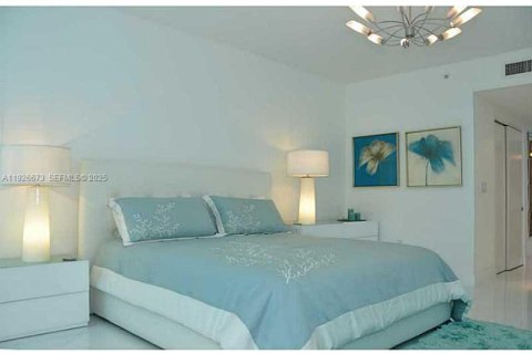 Copropriété à louer à Hollywood, Floride: 3 chambres, 258.18 m2 № 1986555 - photo 15