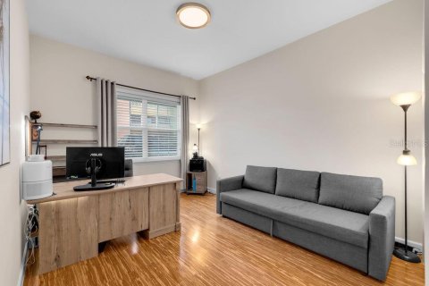 Condo in Orlando, Florida, 3 bedrooms  № 2393760 - photo 22