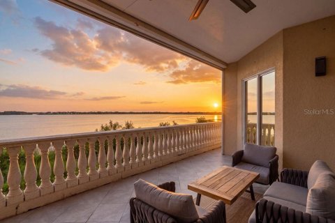 Condo in Orlando, Florida, 3 bedrooms  № 2393760 - photo 3