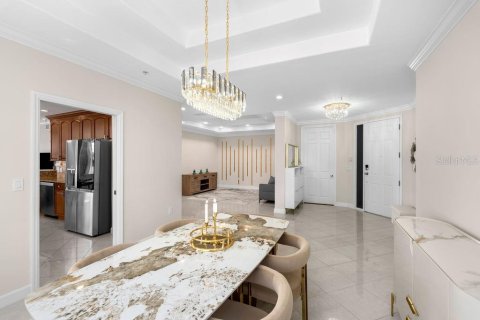 Condo in Orlando, Florida, 3 bedrooms  № 2393760 - photo 9