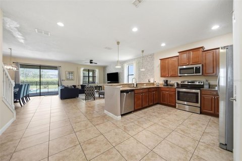 Villa ou maison à vendre à Davenport, Floride: 7 chambres, 327.39 m2 № 2312550 - photo 4
