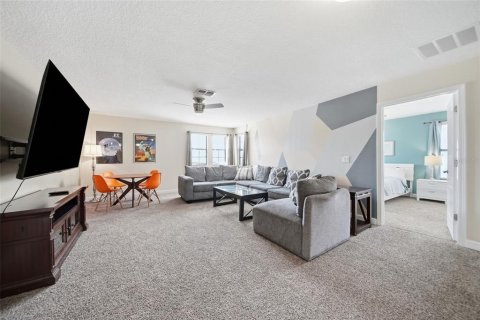Villa ou maison à vendre à Davenport, Floride: 7 chambres, 327.39 m2 № 2312550 - photo 16