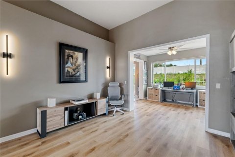 Villa ou maison à vendre à Clermont, Floride: 4 chambres, 219.06 m2 № 2225550 - photo 8