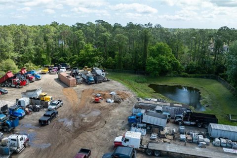 Propiedad comercial en venta en Bunnell, Florida № 1338040 - foto 28