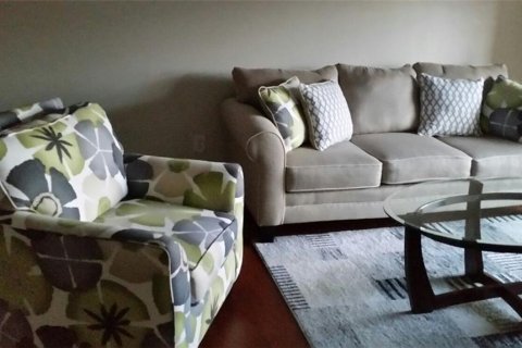 Condominio en alquiler en Orlando, Florida, 2 dormitorios, 97.55 m2 № 1915019 - foto 8
