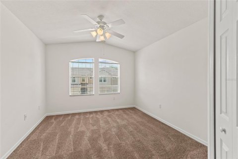Townhouse in Oviedo, Florida 3 bedrooms, 141.95 sq.m. № 1791877 - photo 24