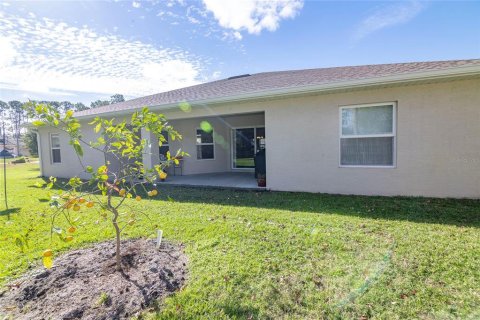 House in Palm Coast, Florida 3 bedrooms, 196.67 sq.m. № 1781174 - photo 7