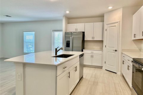 Casa en alquiler en Land O' Lakes, Florida, 5 dormitorios, 205.78 m2 № 1771380 - foto 8