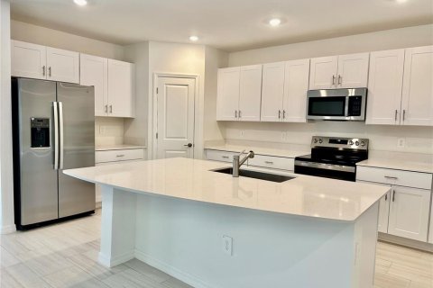 Casa en alquiler en Land O' Lakes, Florida, 5 dormitorios, 205.78 m2 № 1771380 - foto 12