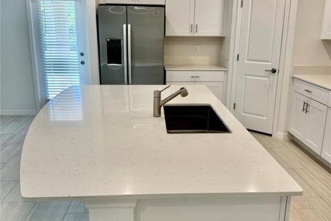 Casa en alquiler en Land O' Lakes, Florida, 5 dormitorios, 205.78 m2 № 1771380 - foto 11