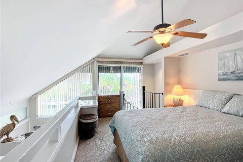 Condo in Crystal River, Florida, 1 bedroom  № 1686728 - photo 17