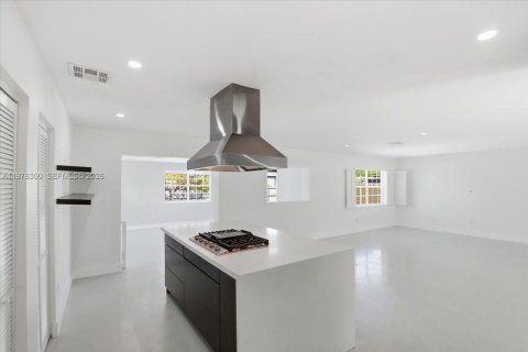 Villa ou maison à vendre à Cutler Bay, Floride: 3 chambres № 2042898 - photo 26