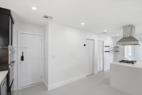 Villa ou maison à vendre à Cutler Bay, Floride: 3 chambres № 2042898 - photo 30