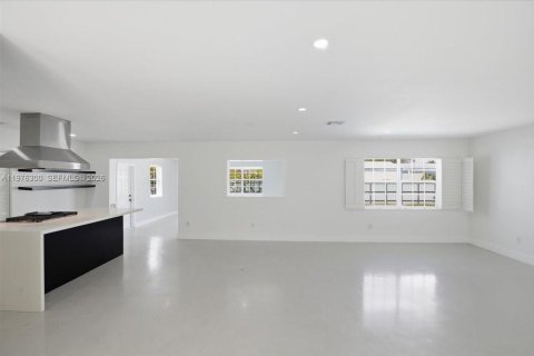 Villa ou maison à vendre à Cutler Bay, Floride: 3 chambres № 2042898 - photo 18