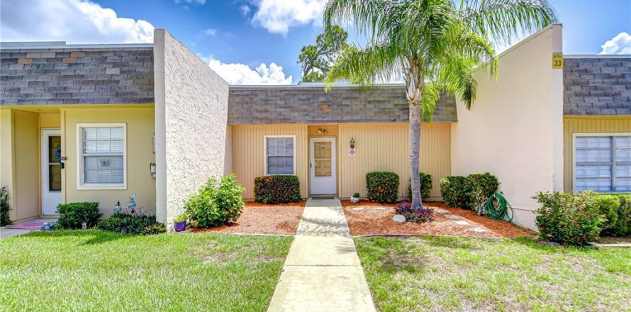 Condo in Largo, Florida, 1 bedroom  № 1785267