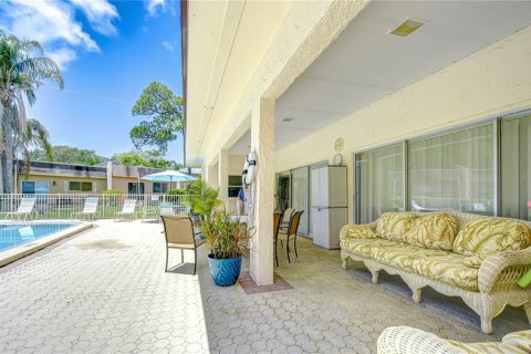 Condo in Largo, Florida, 1 bedroom  № 1785267 - photo 30