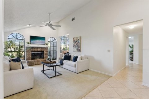 Casa en venta en Longwood, Florida, 3 dormitorios, 173.63 m2 № 2430463 - foto 6