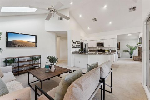 Casa en venta en Longwood, Florida, 3 dormitorios, 173.63 m2 № 2430463 - foto 11