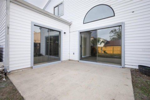 Duplex à vendre à Orlando, Floride: 3 chambres, 142.7 m2 № 2321432 - photo 13