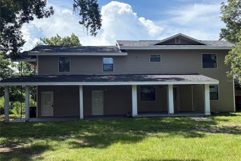 House in Lakeland, Florida 4 bedrooms, 269.23 sq.m. № 1791840 - photo 16