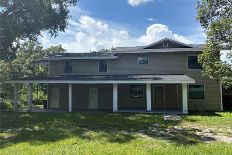 House in Lakeland, Florida 4 bedrooms, 269.23 sq.m. № 1791840 - photo 2