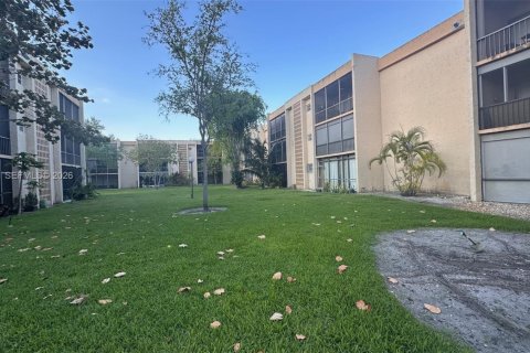 Copropriété à louer à Miami, Floride: 2 chambres, 114.73 m2 № 2057510 - photo 20