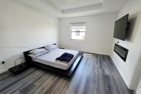 Снять в аренду таунхаус в Майами, Флорида 3 спальни, 169.73м2, № 1947841 - фото 24