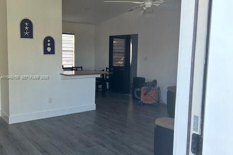 House in Big Pine Key, Florida 2 bedrooms, 107.02 sq.m. № 1999079 - photo 12