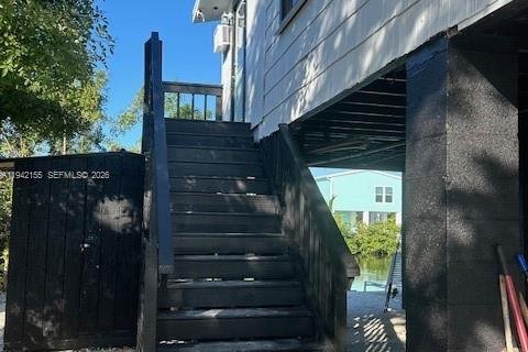 House in Big Pine Key, Florida 2 bedrooms, 107.02 sq.m. № 1999079 - photo 10