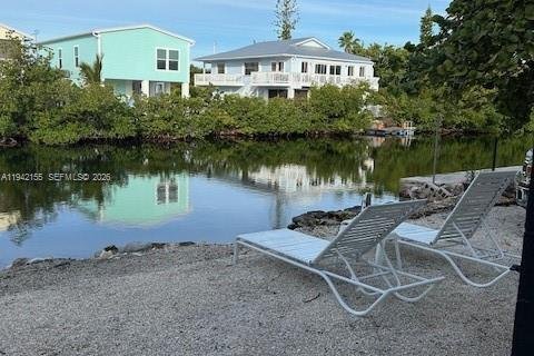 House in Big Pine Key, Florida 2 bedrooms, 107.02 sq.m. № 1999079 - photo 7