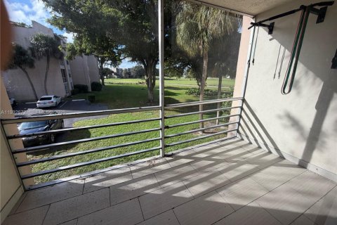 Condominio en alquiler en Davie, Florida, 2 dormitorios, 87.33 m2 № 1991057 - foto 30