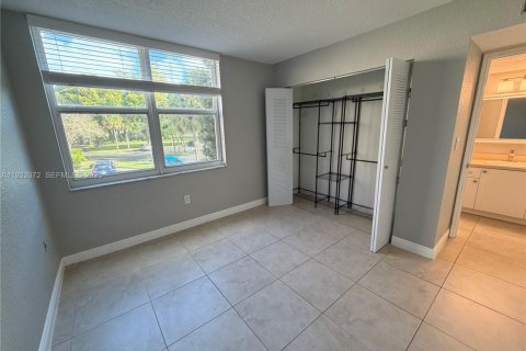 Condominio en alquiler en Davie, Florida, 2 dormitorios, 87.33 m2 № 1991057 - foto 18