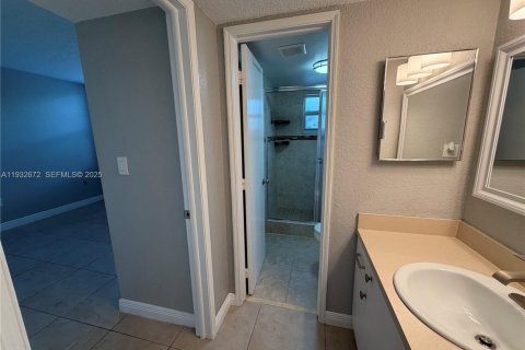 Condominio en alquiler en Davie, Florida, 2 dormitorios, 87.33 m2 № 1991057 - foto 13