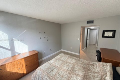 Condominio en alquiler en Davie, Florida, 2 dormitorios, 87.33 m2 № 1991057 - foto 27