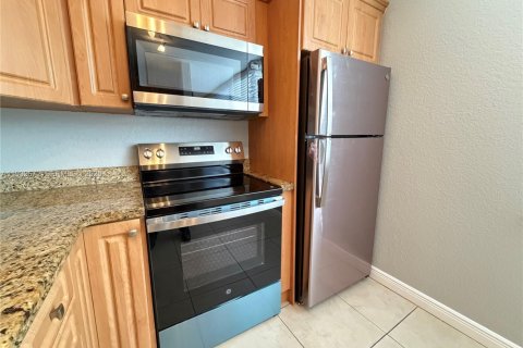 Condominio en alquiler en Davie, Florida, 2 dormitorios, 87.33 m2 № 1991057 - foto 11