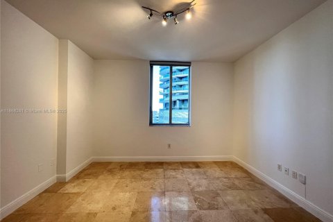Condominio en alquiler en Miami, Florida, 2 dormitorios, 118.73 m2 № 1979327 - foto 14