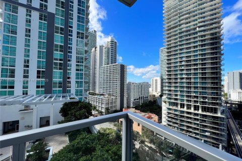 Condominio en alquiler en Miami, Florida, 2 dormitorios, 118.73 m2 № 1979327 - foto 17