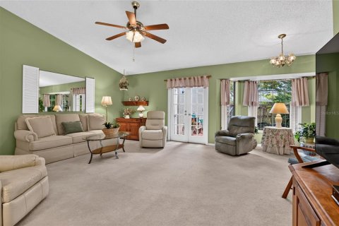 Villa ou maison à vendre à Kissimmee, Floride: 3 chambres, 114.92 m2 № 2418777 - photo 8
