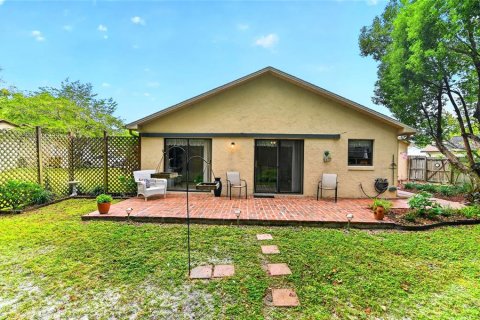 Villa ou maison à vendre à Kissimmee, Floride: 3 chambres, 114.92 m2 № 2418777 - photo 30